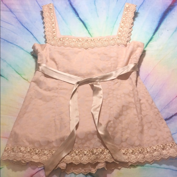 Bebe - Picture 4 of 8